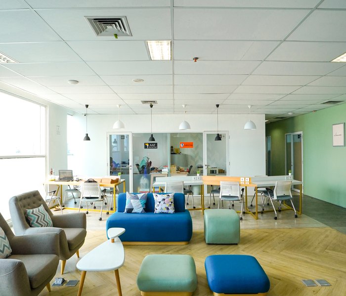 crop700-600_US_-_011_1_1